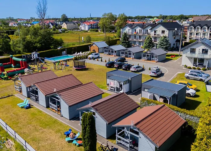 Willa Alexandria - Basen, Cisza, Komfort - Domki i Apartamenty Karwia